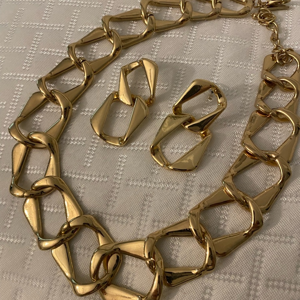 Gold Geometric Link Necklace and Earring Set